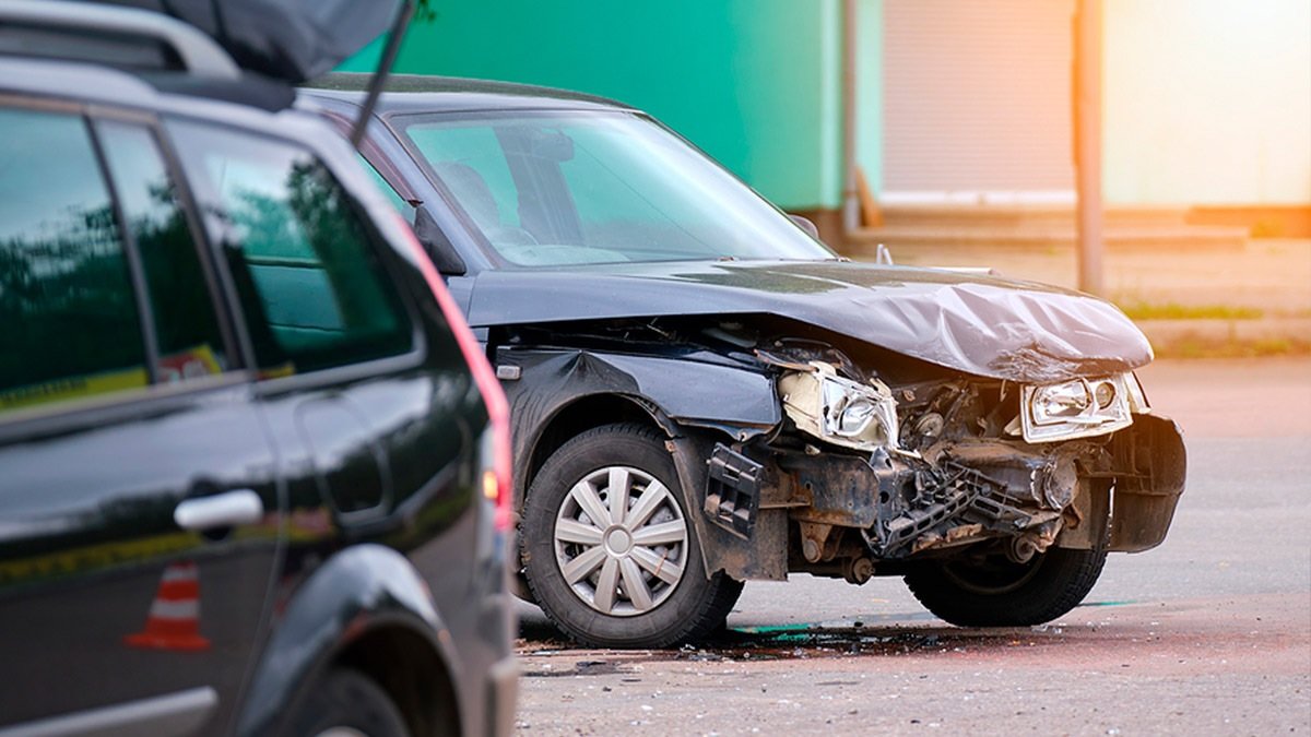 Top Questions to Ask Your Car Accident Attorney During Consultation