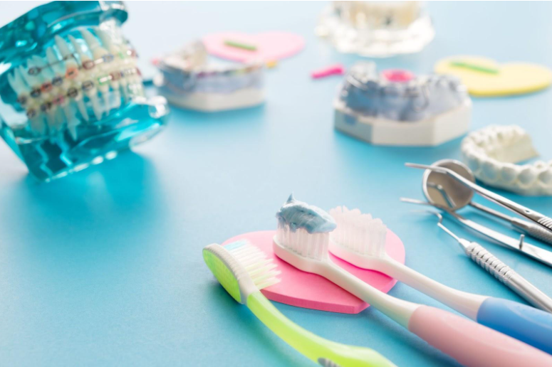 9 Steps of the Dental Cleaning Process